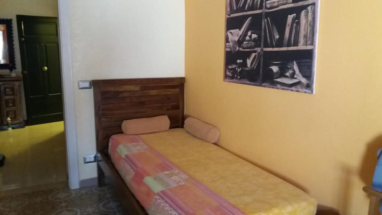 Casa Vacanze Costa 7 Cefalù Buitenkant foto